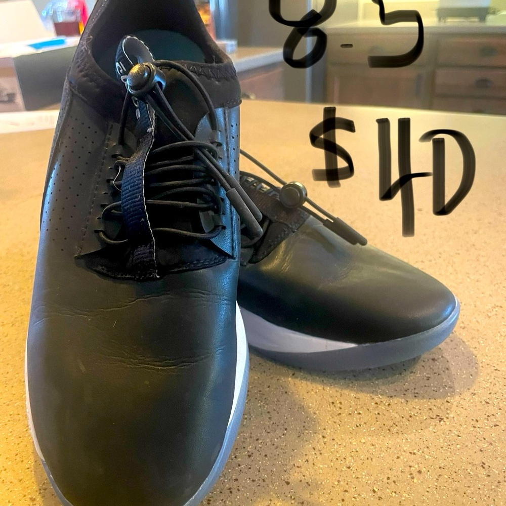 Clove Size 8.5